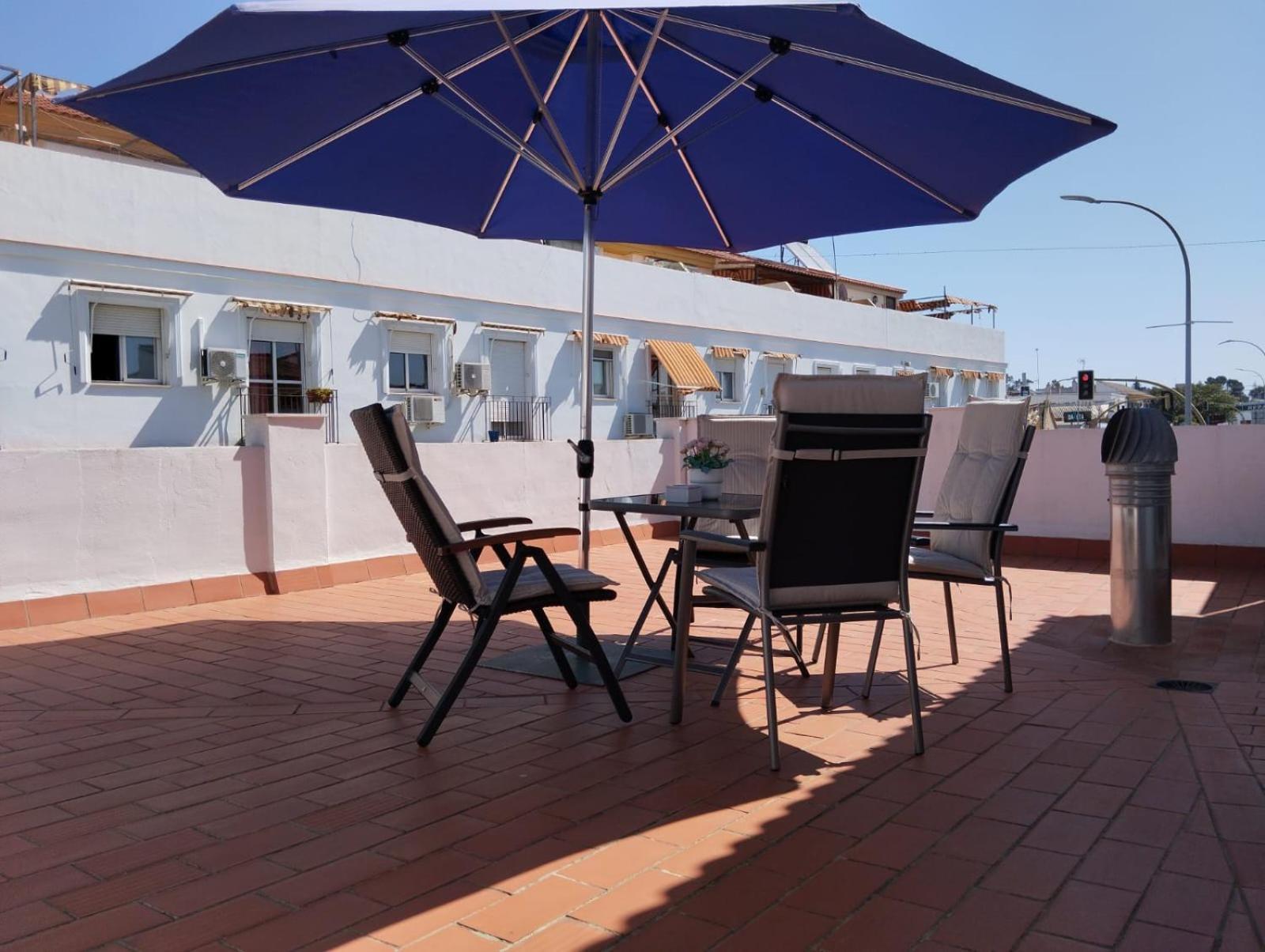 Apartment 2 N-431 Sevilla-huelva *